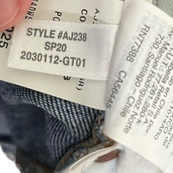 Madewell High-Rise Denim Shorts Burke Wash Button-Front Cut Off Raw Hem Size 27 - Picture 9 of 9